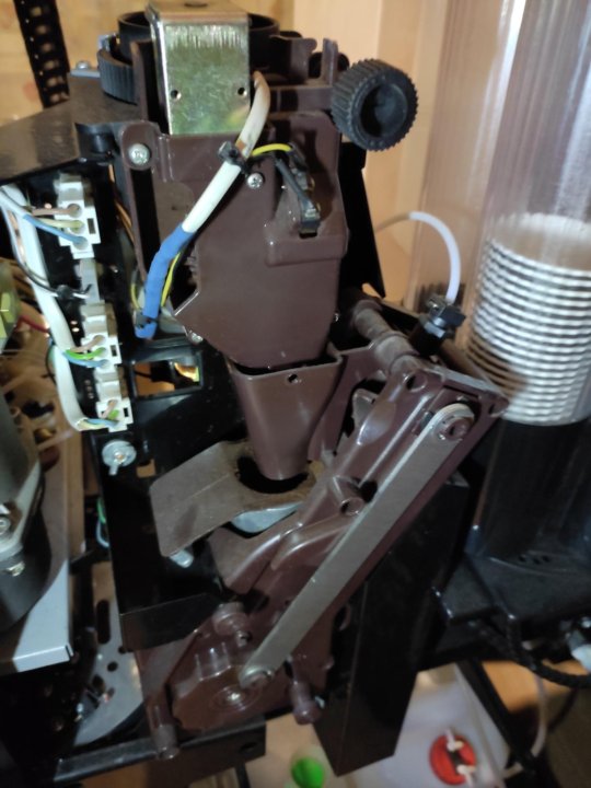 პროფესიონალური ყავის საფქვავი ყავის მანქანებისთვის – სრულად აწყობილი